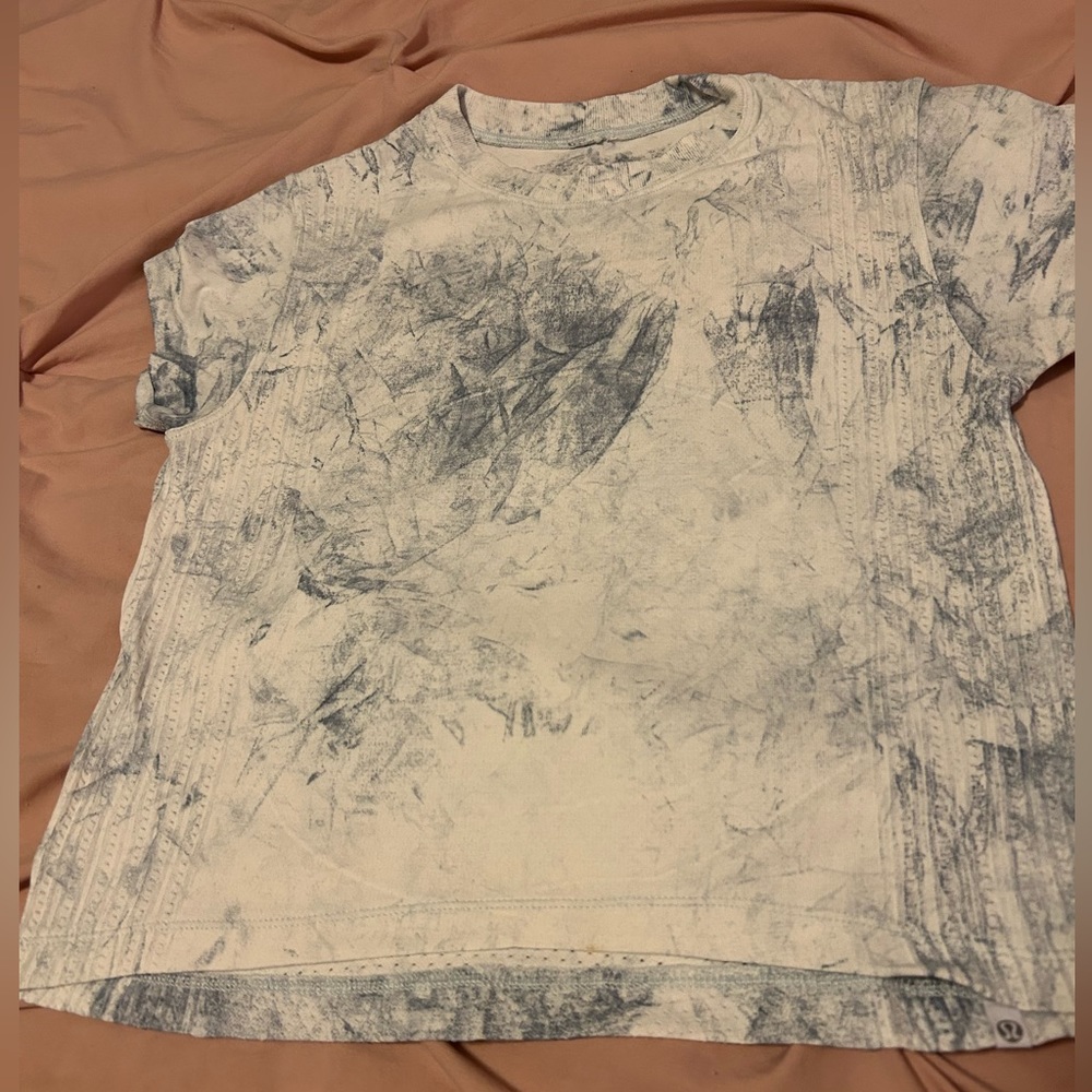 Lululemon size XXS t-shirt